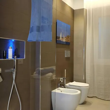 Spacious House In The Heart Of With Terrace *