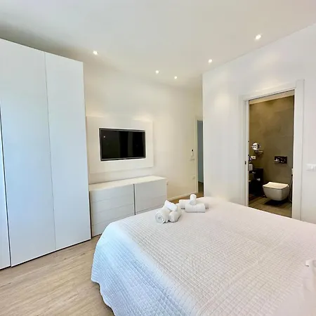 Spacious House In The Heart Of With Terrace Holiday home *