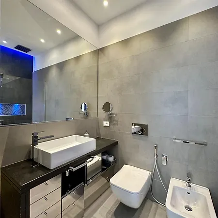 Spacious House In The Heart Of With Terrace * Cagliari